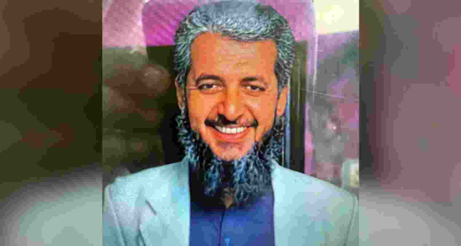 Lashkar-e-Taiba terrorist Saifullah Khalid had operated from Nepal under the alias of Vinode Kumar. Lashkar-e-Taiba terrorist Saifullah Khalid had operated from Nepal under the alias of Vinode Kumar.