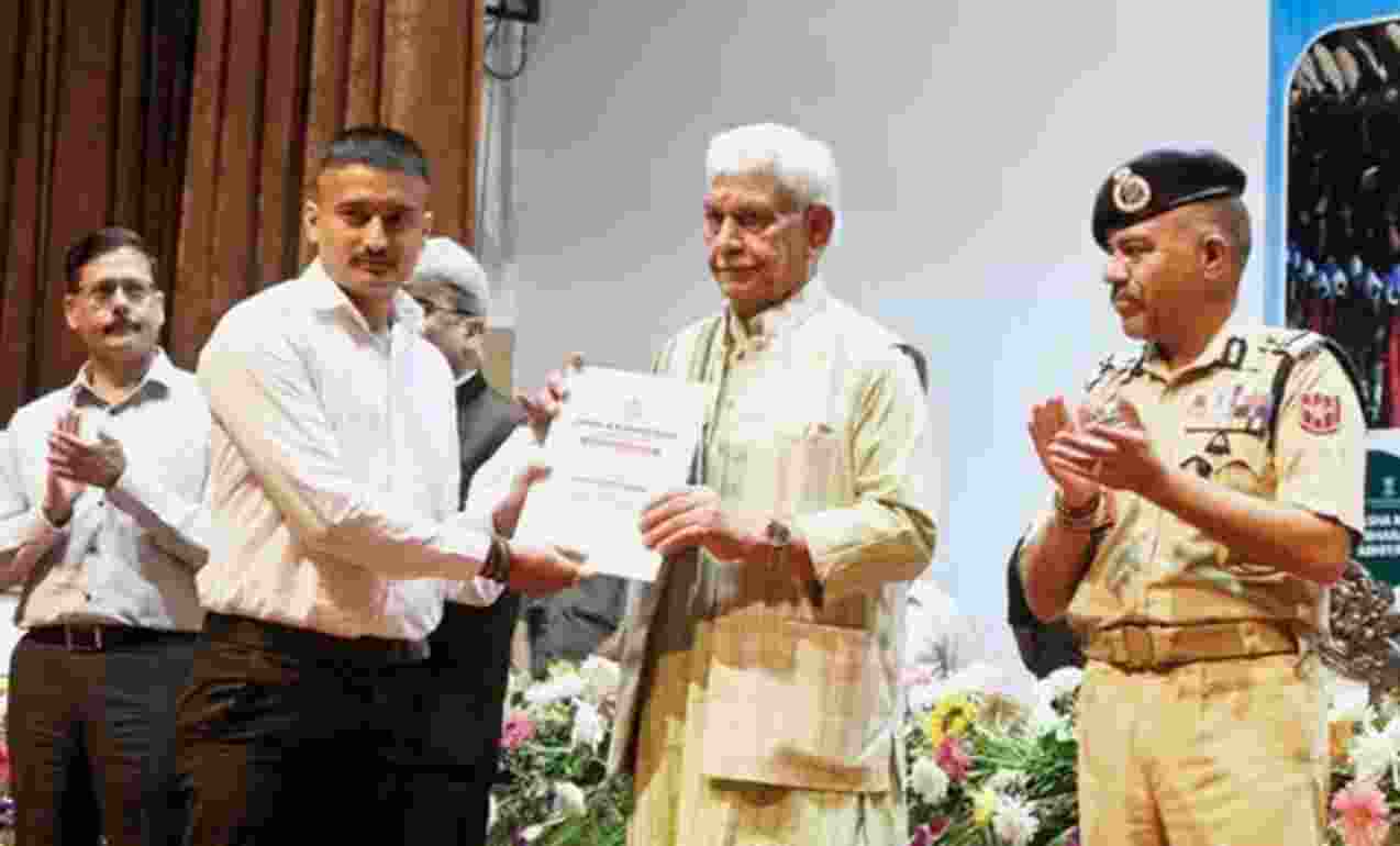 LG urges new recruits in JKP to maintain pride of Police Force LG urges new recruits in JKP to maintain pride of Police Force