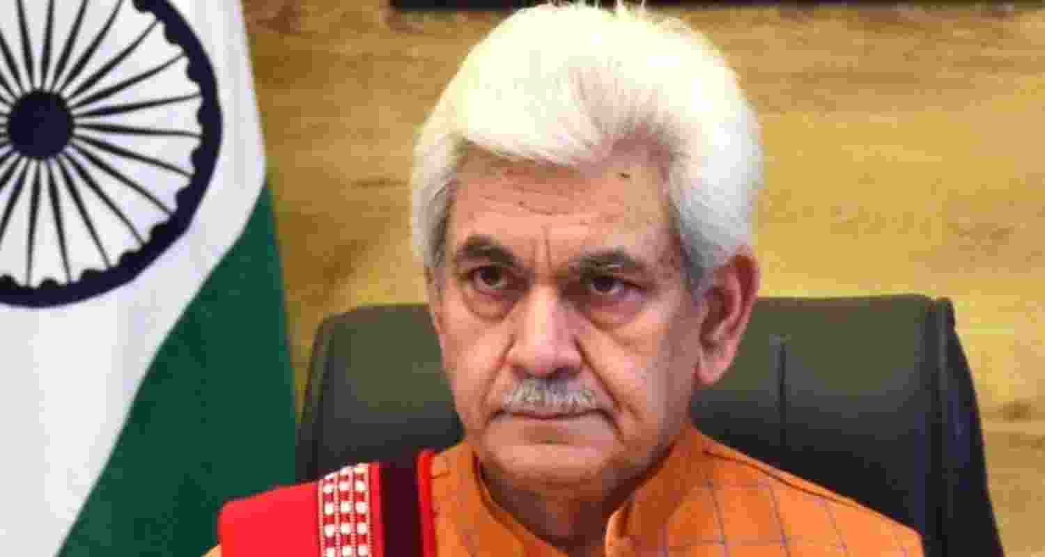 J&K LG Manoj Sinha paid tribute to Brigadier Rajinder Singh on his birth anniversary, recalling his sacrifice during the 1947 invasion. J&K LG Manoj Sinha paid tribute to Brigadier Rajinder Singh on his birth anniversary, recalling his sacrifice during the 1947 invasion.