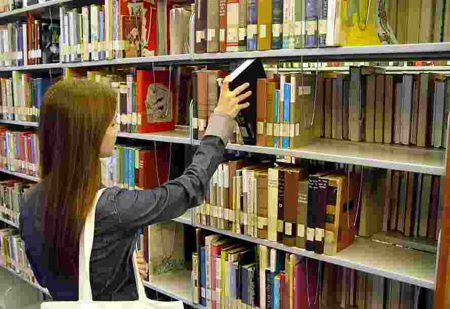 3 publishers arrested over J&K books with inappropriate content 3 publishers arrested over J&K books with inappropriate content