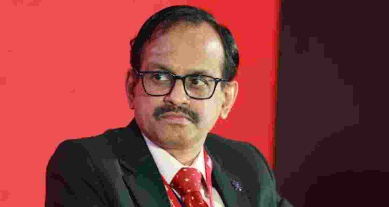 LIC CEO and Managing Director R Doraiswamy LIC CEO and Managing Director R Doraiswamy