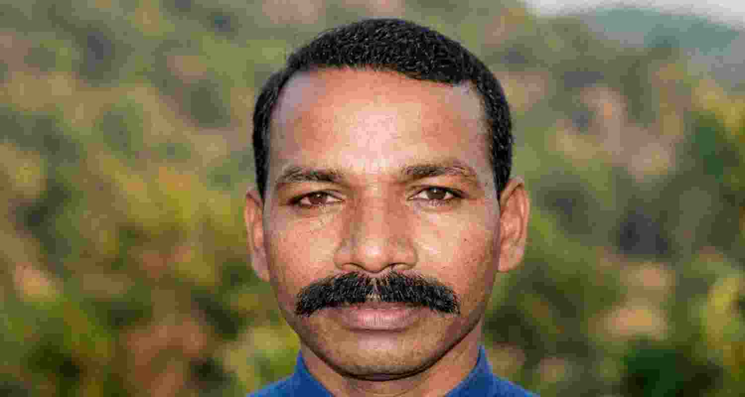 Maoist commander with ₹25 lakh reward arrested in Jharkhand Maoist commander with ₹25 lakh reward arrested in Jharkhand