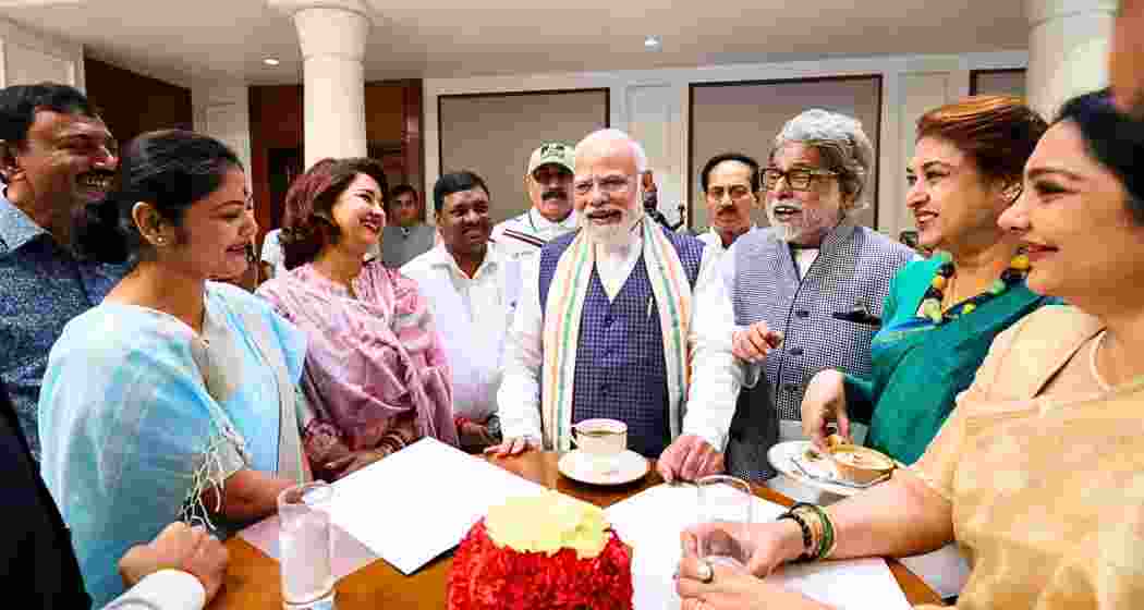 Prime Minister Narendra Modi interacts with rebel MPs from the Trinamool Congress and Shiv Sena (UBT) during an NDA breakfast meeting in New Delhi on Friday. | X/@narendramodi. Prime Minister Narendra Modi interacts with rebel MPs from the Trinamool Congress and Shiv Sena (UBT) during an NDA breakfast meeting in New Delhi on Friday. | X/@narendramodi.