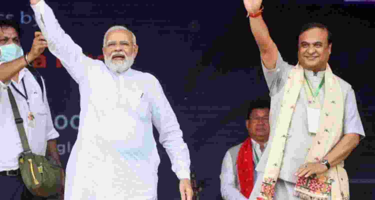 Prime Minister Narendra Modi along with Assam Chief Minister Himanta Biswa Sarma Prime Minister Narendra Modi along with Assam Chief Minister Himanta Biswa Sarma
