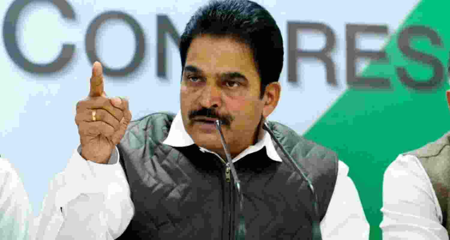 Venugopal clarifies 'bribe' remark ahead of Nilambur bypoll Venugopal clarifies 'bribe' remark ahead of Nilambur bypoll