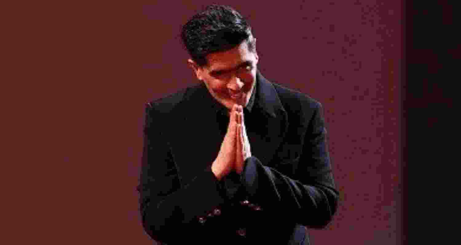 Manish Malhotra debuts at Paris Haute Couture Week Manish Malhotra debuts at Paris Haute Couture Week