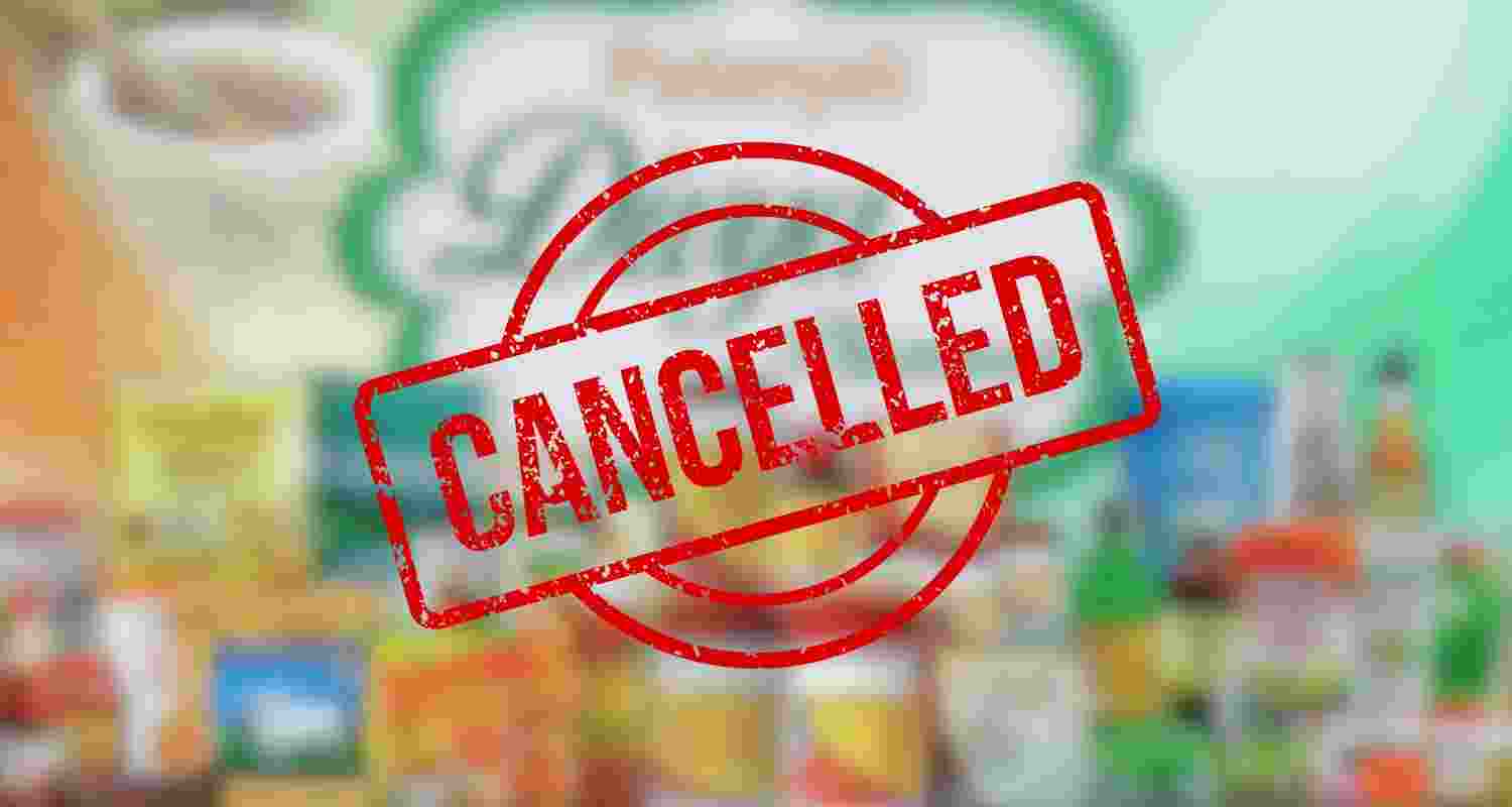 Manufacturing license of Patanjali Divya Pharmacy’s ten products suspended Manufacturing license of Patanjali Divya Pharmacy’s ten products suspended