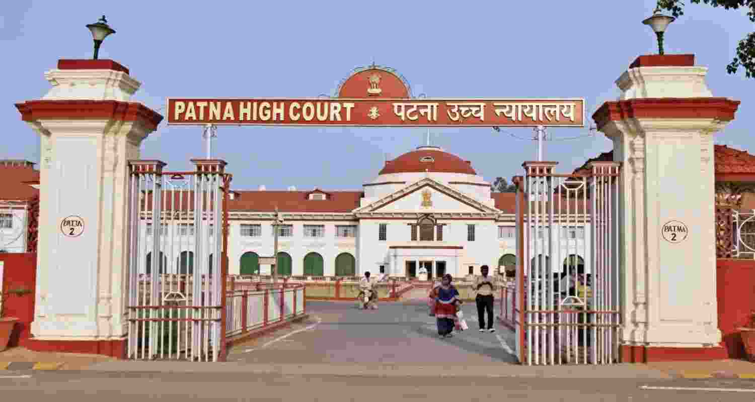 Patna High Court ordered an FIR and CID probe against a former SHO in an assault case, warning unchecked police brutality threatens constitutional rights. Patna High Court ordered an FIR and CID probe against a former SHO in an assault case, warning unchecked police brutality threatens constitutional rights.
