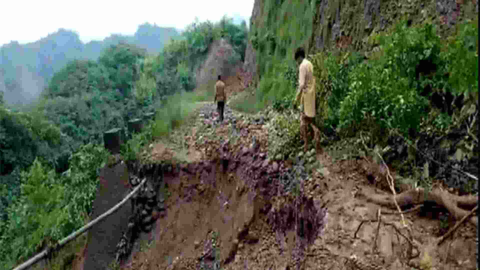 Kathua cloudburst: Rail Ops halted, restoration works underway Kathua cloudburst: Rail Ops halted, restoration works underway