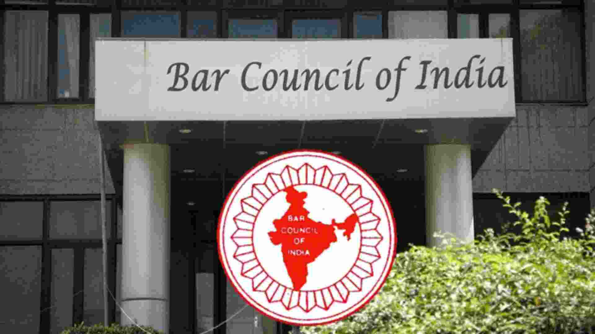 BCI dissolves Delhi Bar to check lawyers' 'credentials' BCI dissolves Delhi Bar to check lawyers' 'credentials'