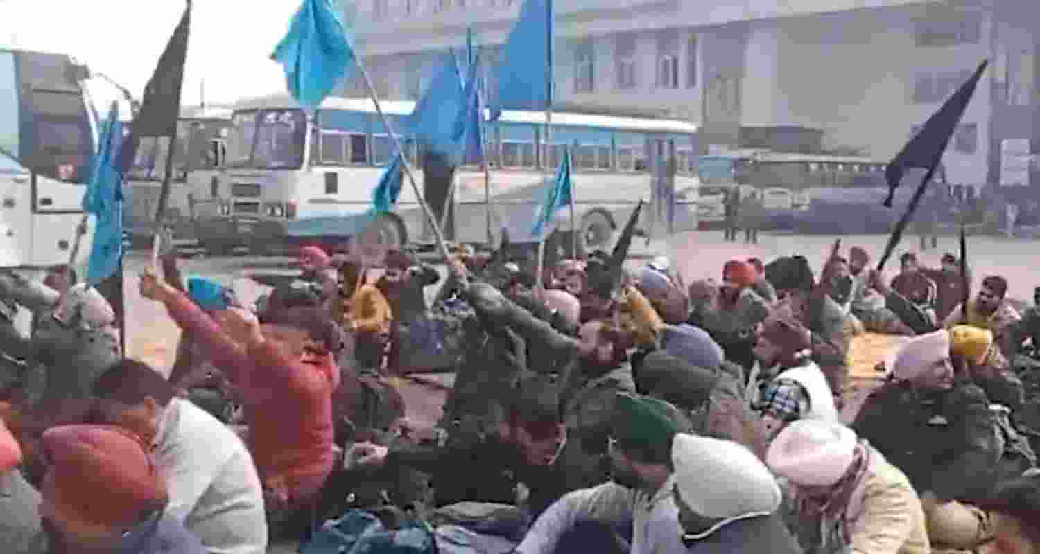 Contractual employees of Punjab Roadways, PRTC begin 3-day strike. Contractual employees of Punjab Roadways, PRTC begin 3-day strike.