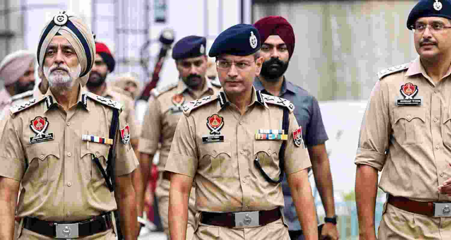 Punjab Police arrested 476 people in Khanna during Operation Prahar 3.0, seizing drugs, arms, stolen vehicles and illicit liquor in a major crackdown. Punjab Police arrested 476 people in Khanna during Operation Prahar 3.0, seizing drugs, arms, stolen vehicles and illicit liquor in a major crackdown.