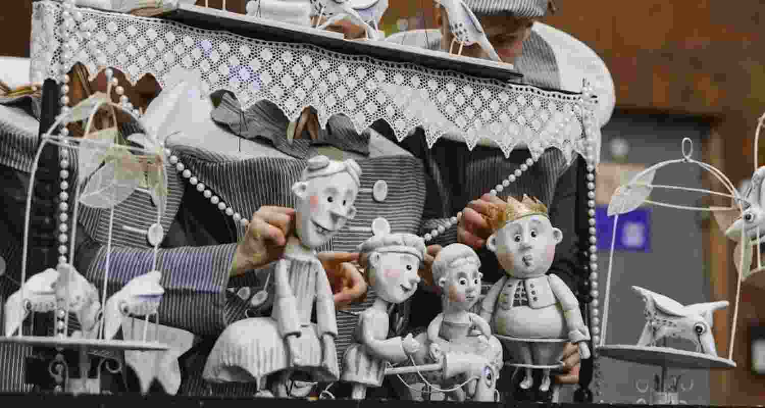 Finding comfort in puppet shows Finding comfort in puppet shows