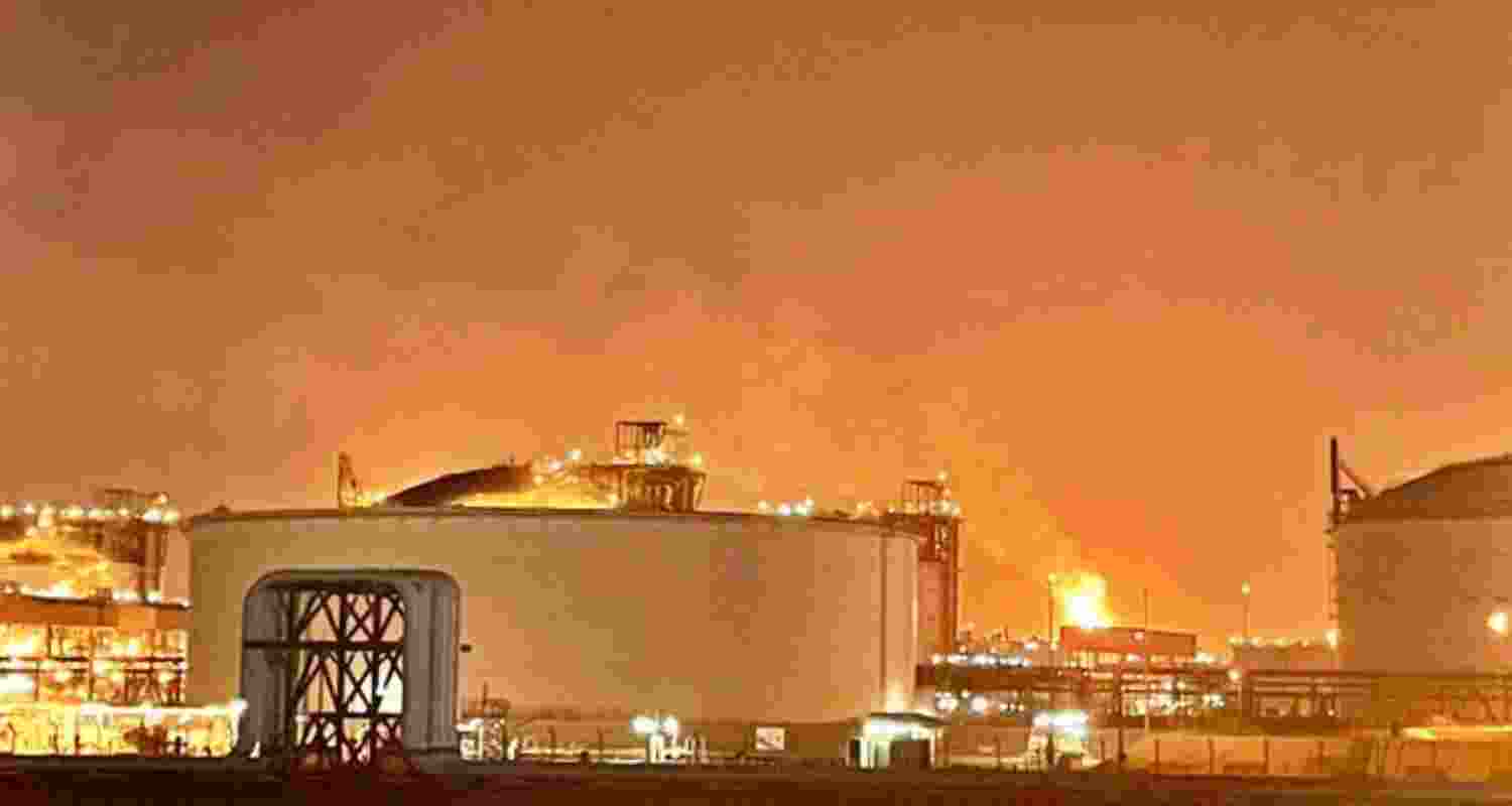 Many injured, missing after explosion at Qatar's Natural Gas Hub Many injured, missing after explosion at Qatar's Natural Gas Hub