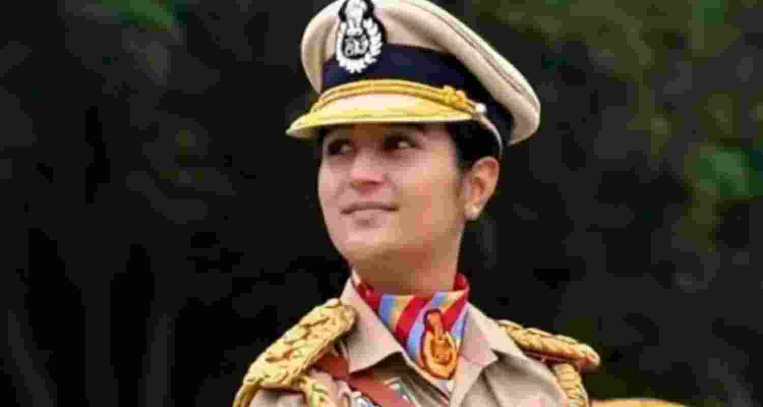 Simran's inspiring journey from border village to Kartavya Path Simran's inspiring journey from border village to Kartavya Path