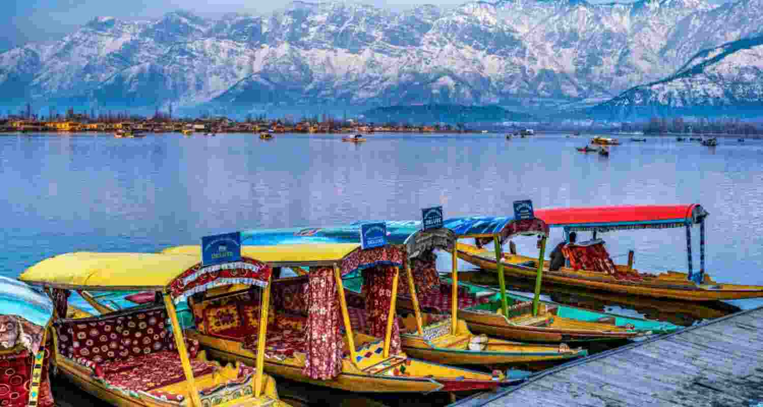 February sees spike Kashmir temperatures , warmest in decade February sees spike Kashmir temperatures , warmest in decade
