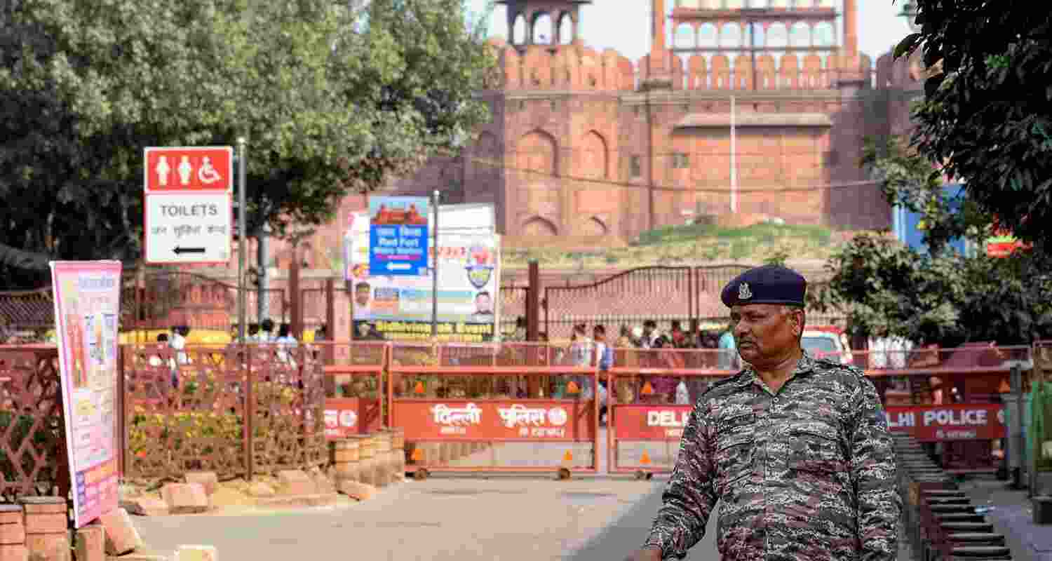 Bomb threats in Delhi: Police says 'nothing suspicious' found Bomb threats in Delhi: Police says 'nothing suspicious' found