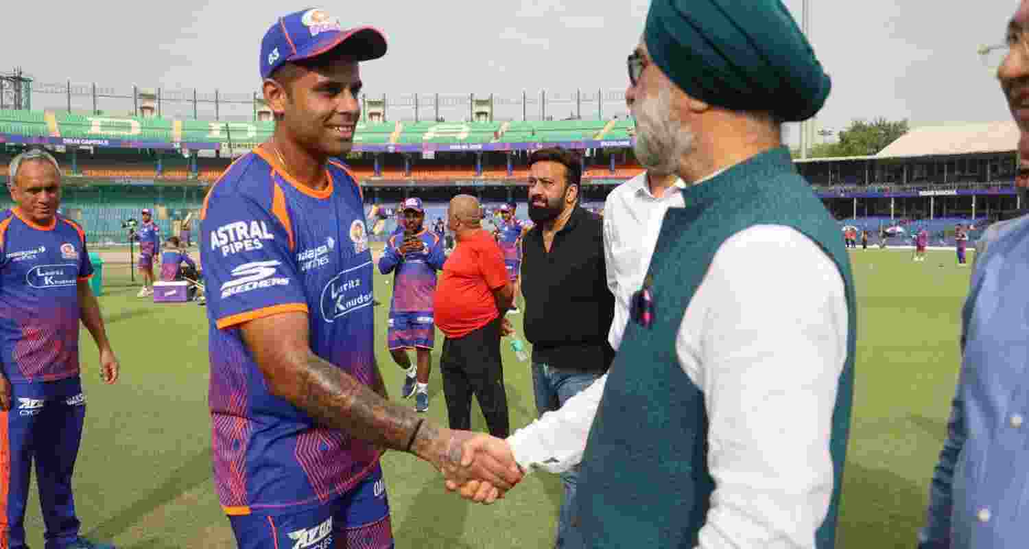 Delhi LG visits stadium ahead of IPL match,interacts with players Delhi LG visits stadium ahead of IPL match,interacts with players
