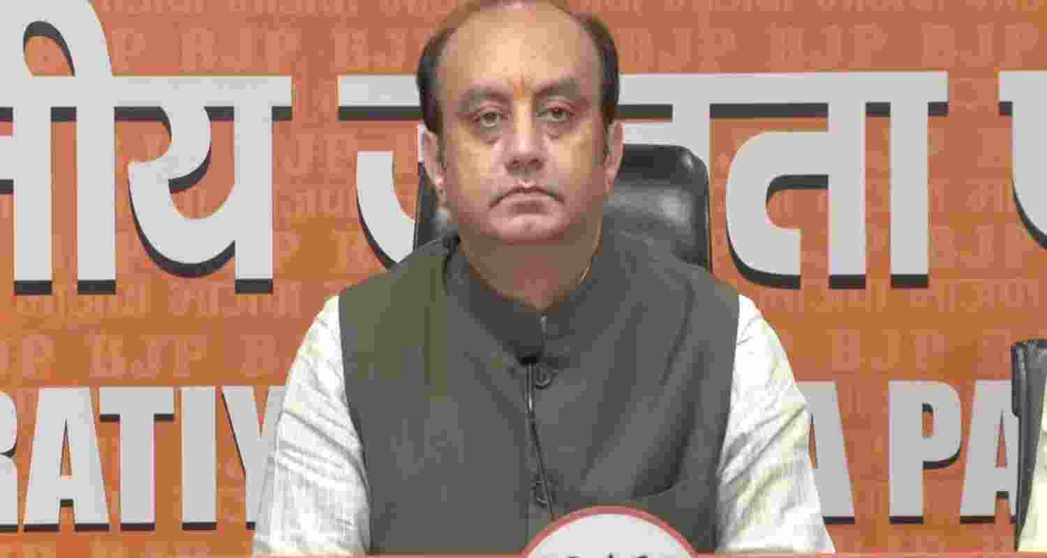 Rahul exploiting students for pol agenda: BJP over Cong stir Rahul exploiting students for pol agenda: BJP over Cong stir