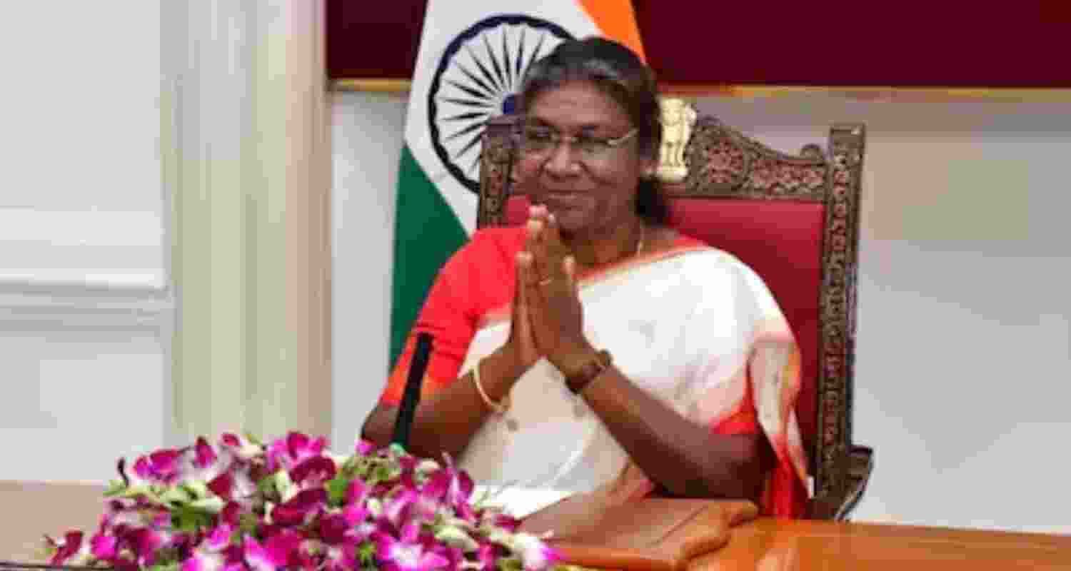 President gives assent to Vande Mataram bill President gives assent to Vande Mataram bill