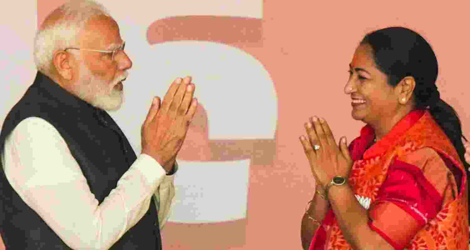 PM Modi with newly sworn-in Delhi Chief Minister Rekha Gupta. PM Modi with newly sworn-in Delhi Chief Minister Rekha Gupta.