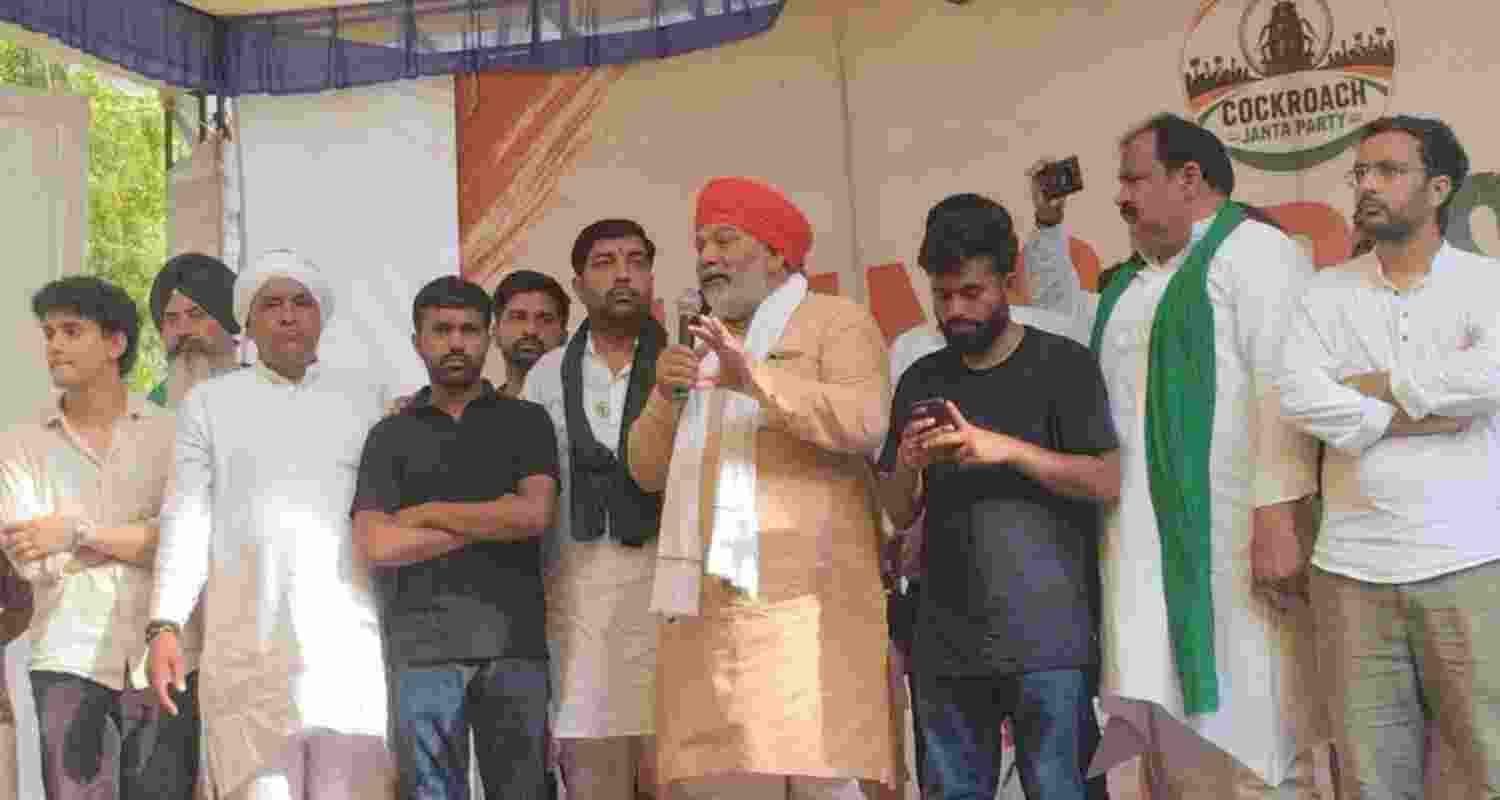 Farmer leader Rakesh Tikait addressing the agitating students at Jantar Mantar on Friday. Farmer leader Rakesh Tikait addressing the agitating students at Jantar Mantar on Friday.