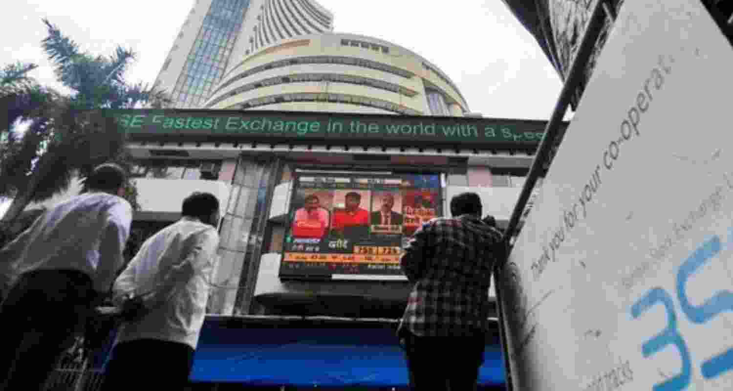 Stock markets rebound in early trade Stock markets rebound in early trade
