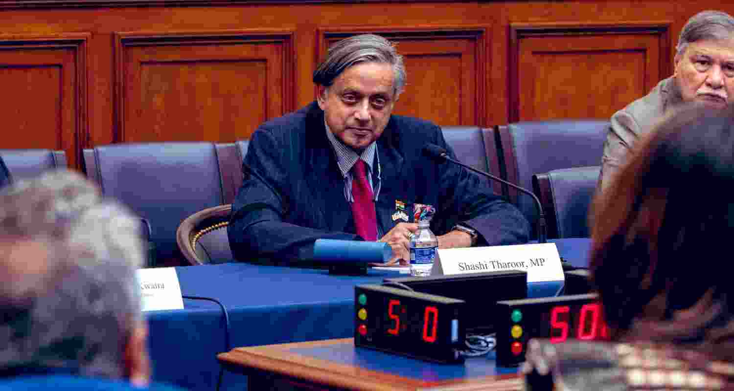 India has support: Shashi on Pak heading Taliban Sanctions Cmte India has support: Shashi on Pak heading Taliban Sanctions Cmte