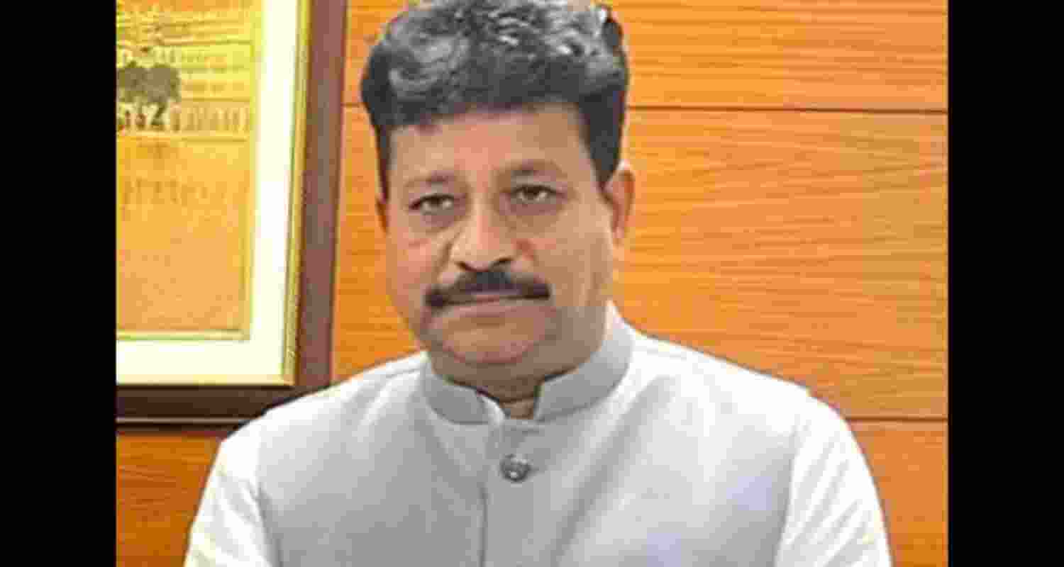 The Punjab Vigilance Bureau (VB) detained Jalandhar Central AAP MLA Raman Arora in a corruption case. The Punjab Vigilance Bureau (VB) detained Jalandhar Central AAP MLA Raman Arora in a corruption case.