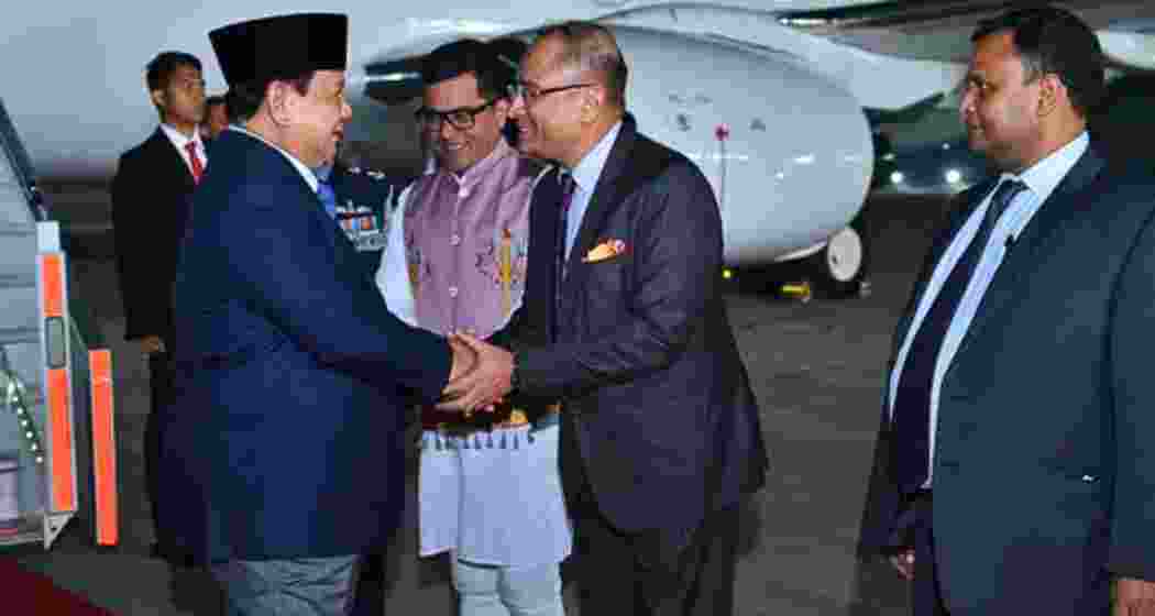 Indonesian President Prabowo Subianto received a warm welcome at the airport from Minister of State for External Affairs, Pabitra Margherita. Indonesian President Prabowo Subianto received a warm welcome at the airport from Minister of State for External Affairs, Pabitra Margherita.