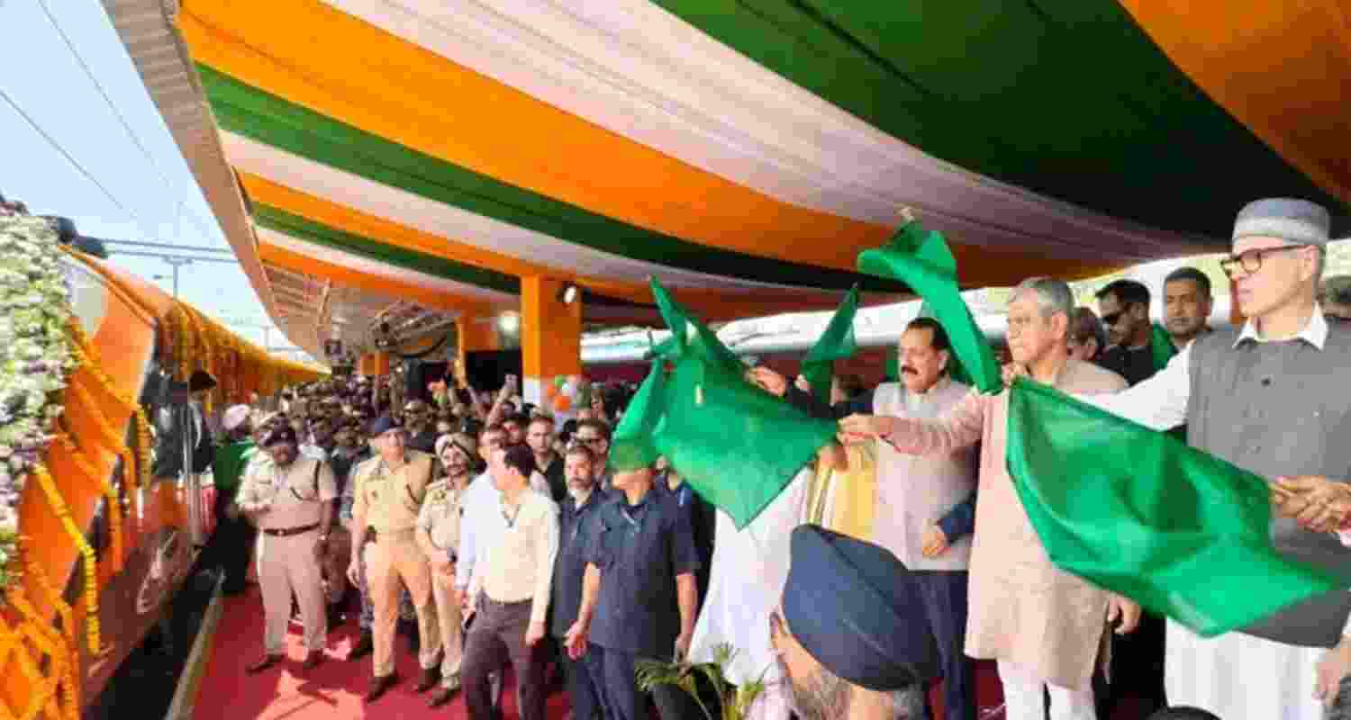 Union Railway Minister Ashwini Vaishnaw flags off the first-ever direct train from Jammu to Srinagar. Union Railway Minister Ashwini Vaishnaw flags off the first-ever direct train from Jammu to Srinagar.