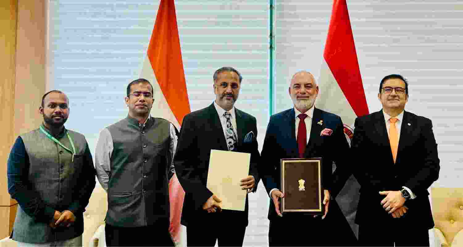 Paraguay's Involvement Marks Milestone as 100th Member of International Solar Alliance. Paraguay's Involvement Marks Milestone as 100th Member of International Solar Alliance.