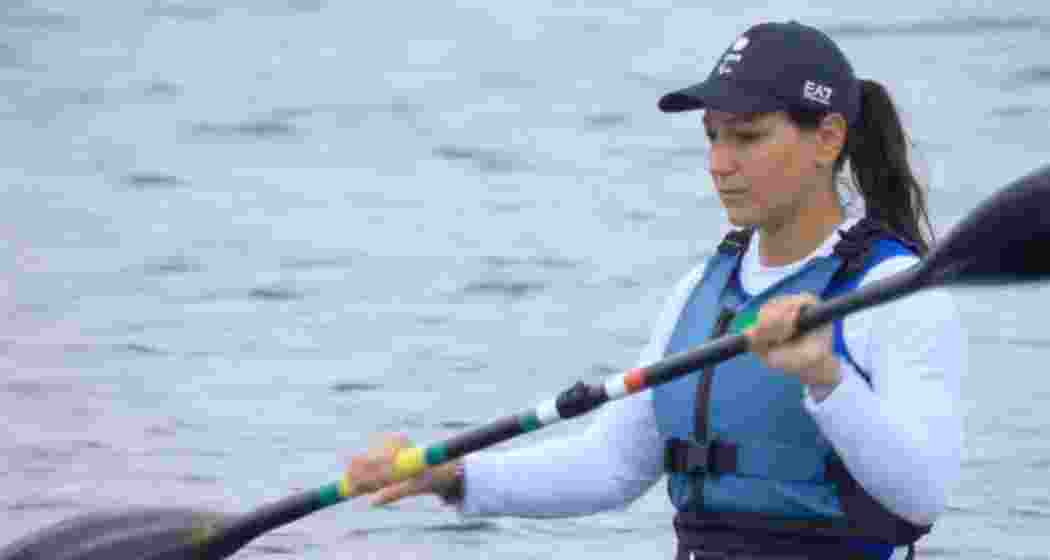 Indian Canoe sprinter Pooja Ojha finishes fourth in women's Kayak single 200m. Indian Canoe sprinter Pooja Ojha finishes fourth in women's Kayak single 200m.