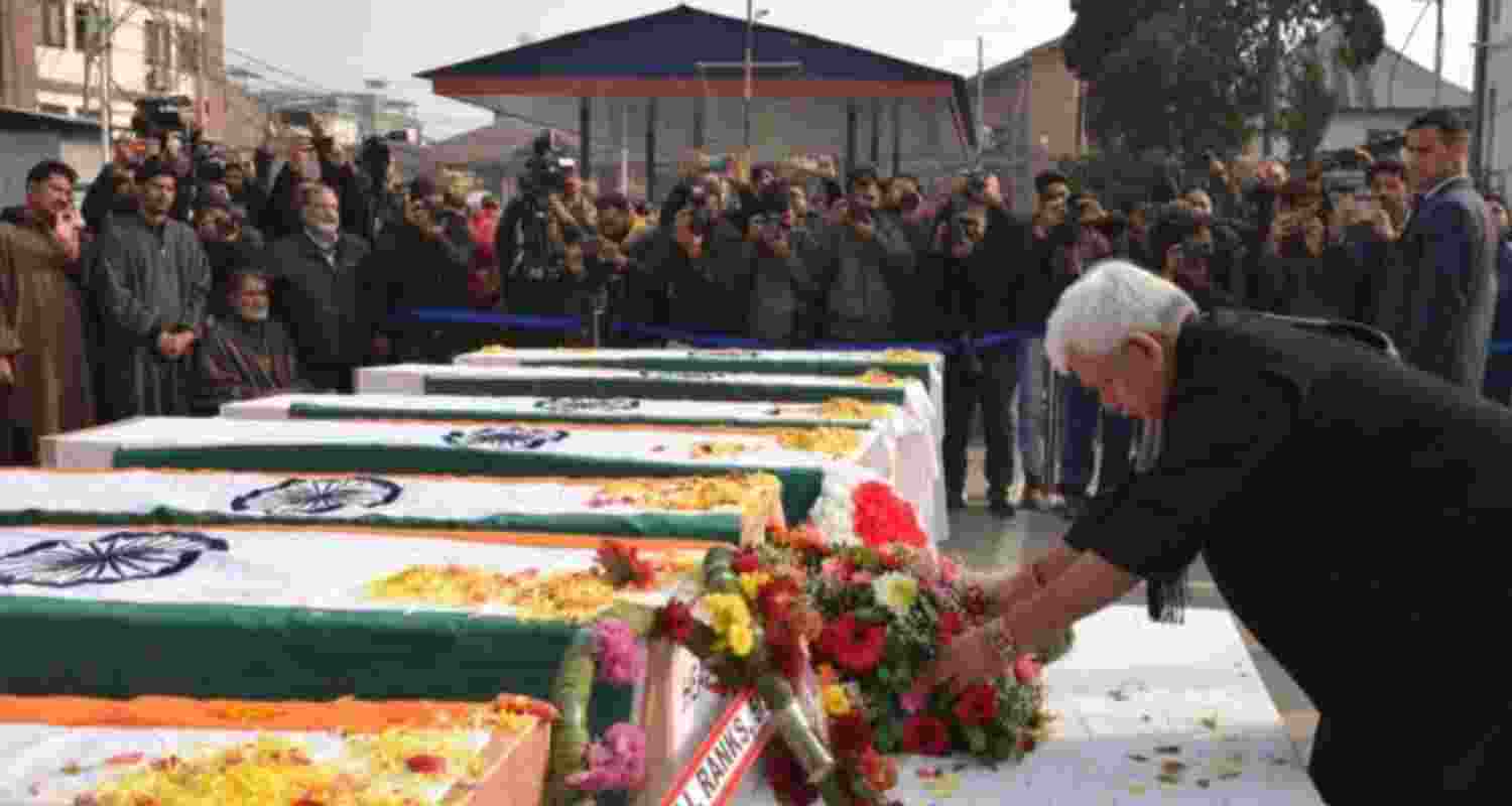 LG pays floral tributes to officials killed in Nowgam blast LG pays floral tributes to officials killed in Nowgam blast
