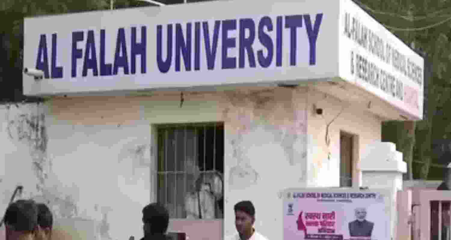 Delhi blast: Probe begins at Al-Falah Univ, money trail uncovered Delhi blast: Probe begins at Al-Falah Univ, money trail uncovered