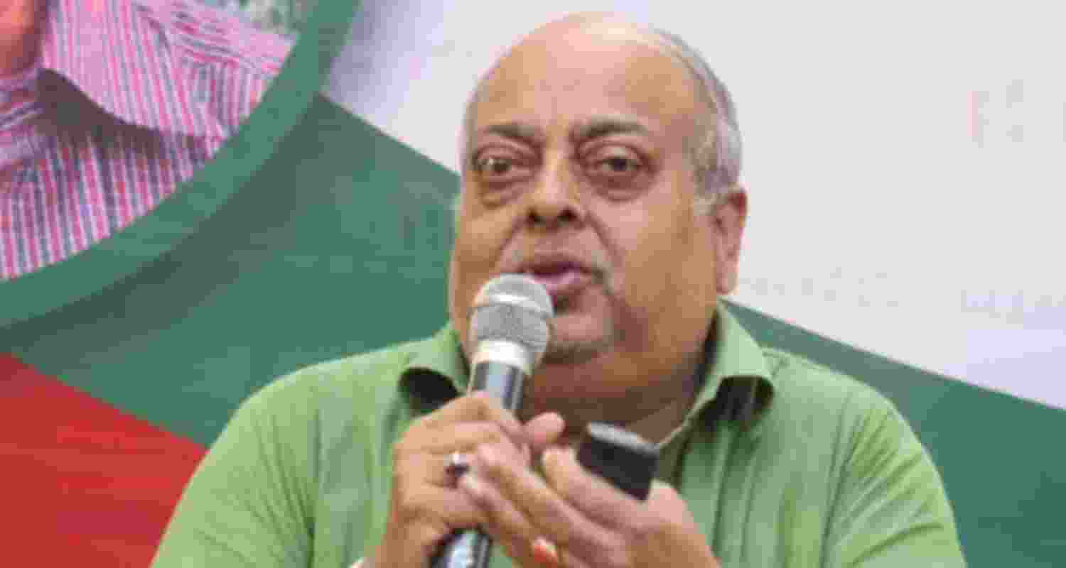 Former Mohun Bagan President Swapan Sadhan Bose dies at 79. Former Mohun Bagan President Swapan Sadhan Bose dies at 79.