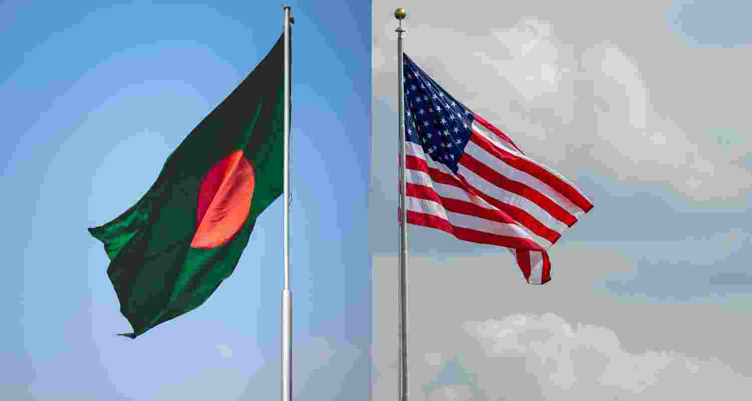 A secret Dhaka meeting involving a US envoy and Bangladesh leaders, followed by Mohammad Yunus’s Paris visit, has sparked speculation. A secret Dhaka meeting involving a US envoy and Bangladesh leaders, followed by Mohammad Yunus’s Paris visit, has sparked speculation.