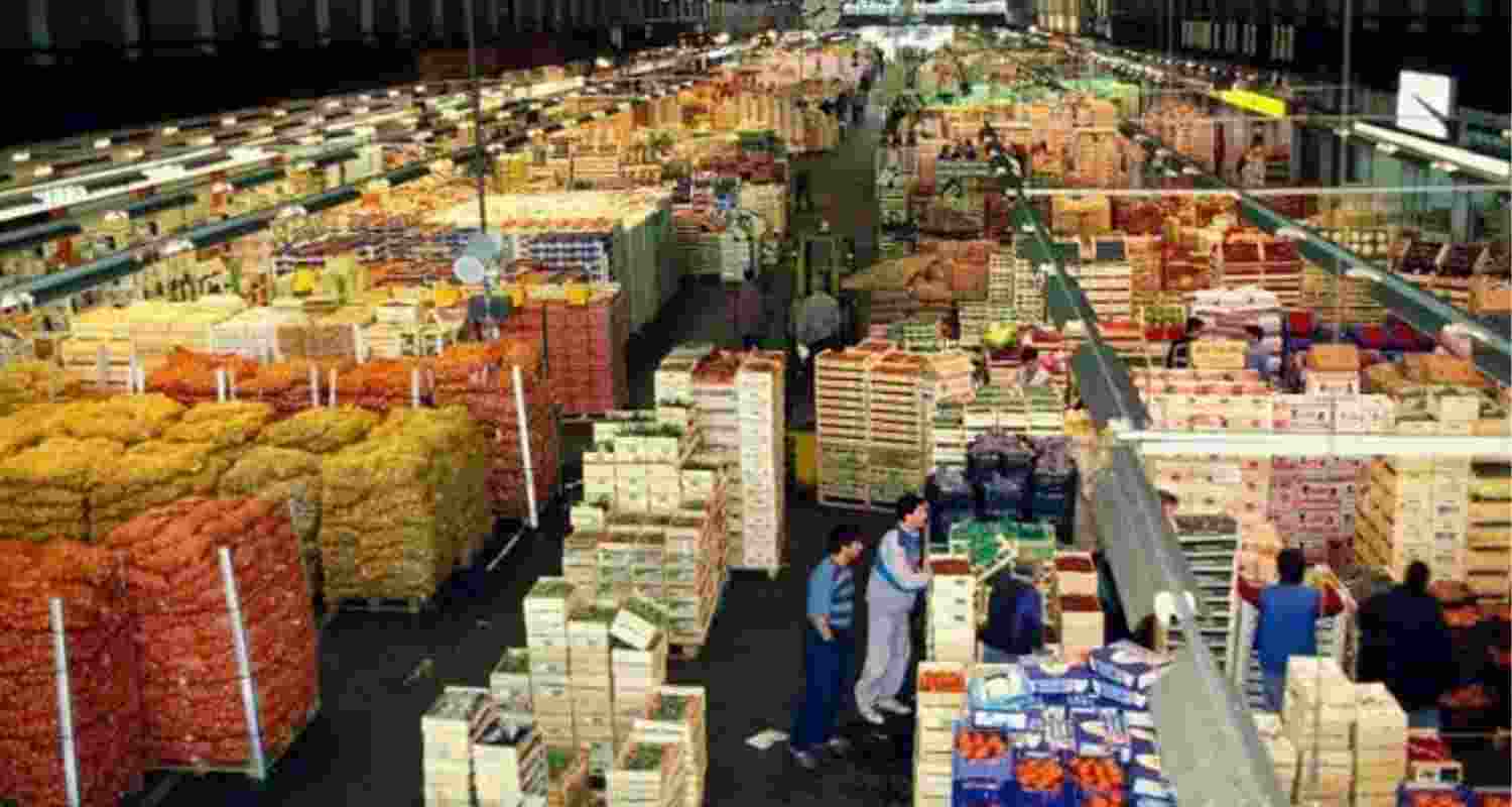 WPI inflation hits record high of 9.68 pc WPI inflation hits record high of 9.68 pc