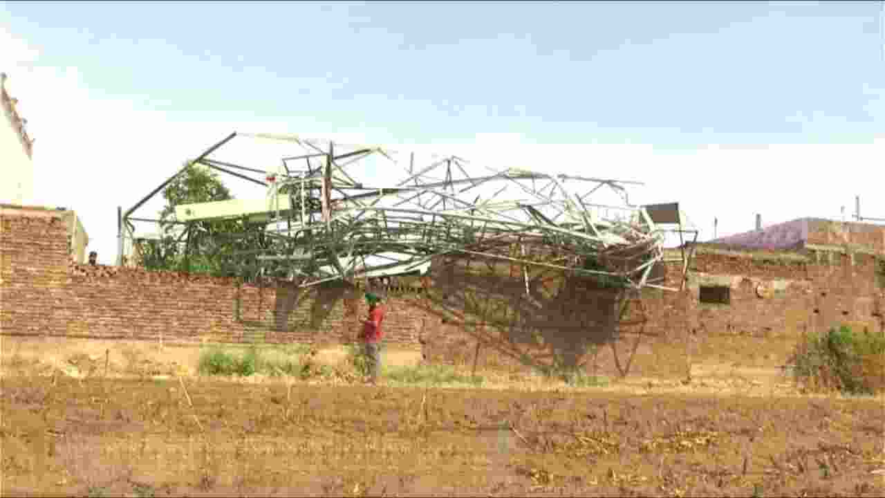 BSNL tower falls on house, family escapes unhurt in Samba BSNL tower falls on house, family escapes unhurt in Samba