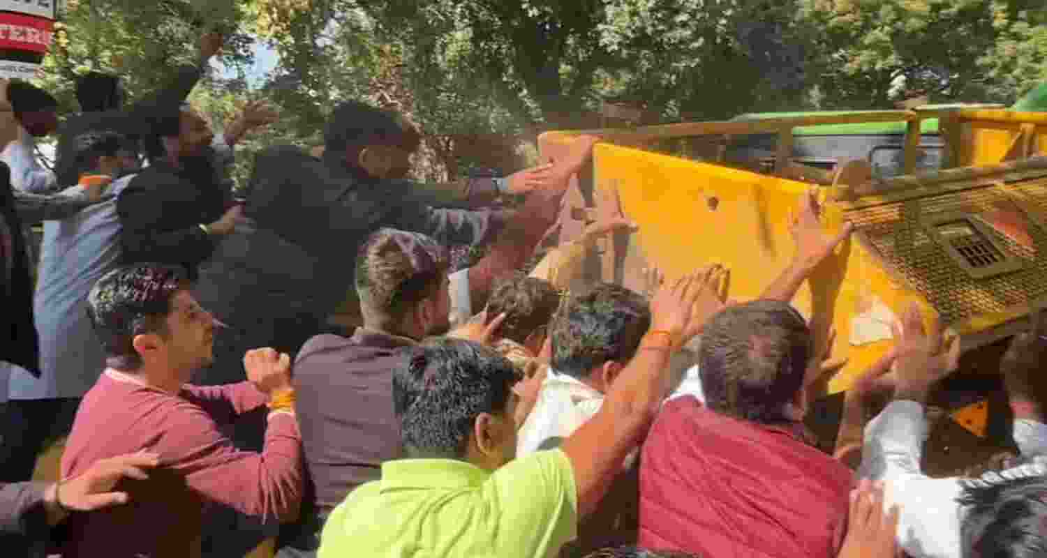 Indian Youth Congress protests 'anti-youth' budget Indian Youth Congress protests 'anti-youth' budget