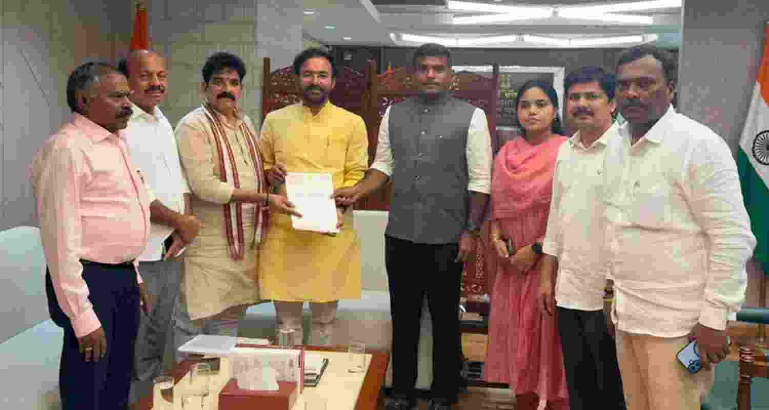 YSRCP leaders urge Centre to stop alleged illegal gravel quarrying near Andhra Pradesh's protected Dhanadibbalu Buddhist site and ancient temple. YSRCP leaders urge Centre to stop alleged illegal gravel quarrying near Andhra Pradesh's protected Dhanadibbalu Buddhist site and ancient temple.